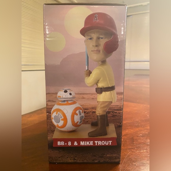 Mike trout-Star Wars Bobblehead - Picture 3 of 5